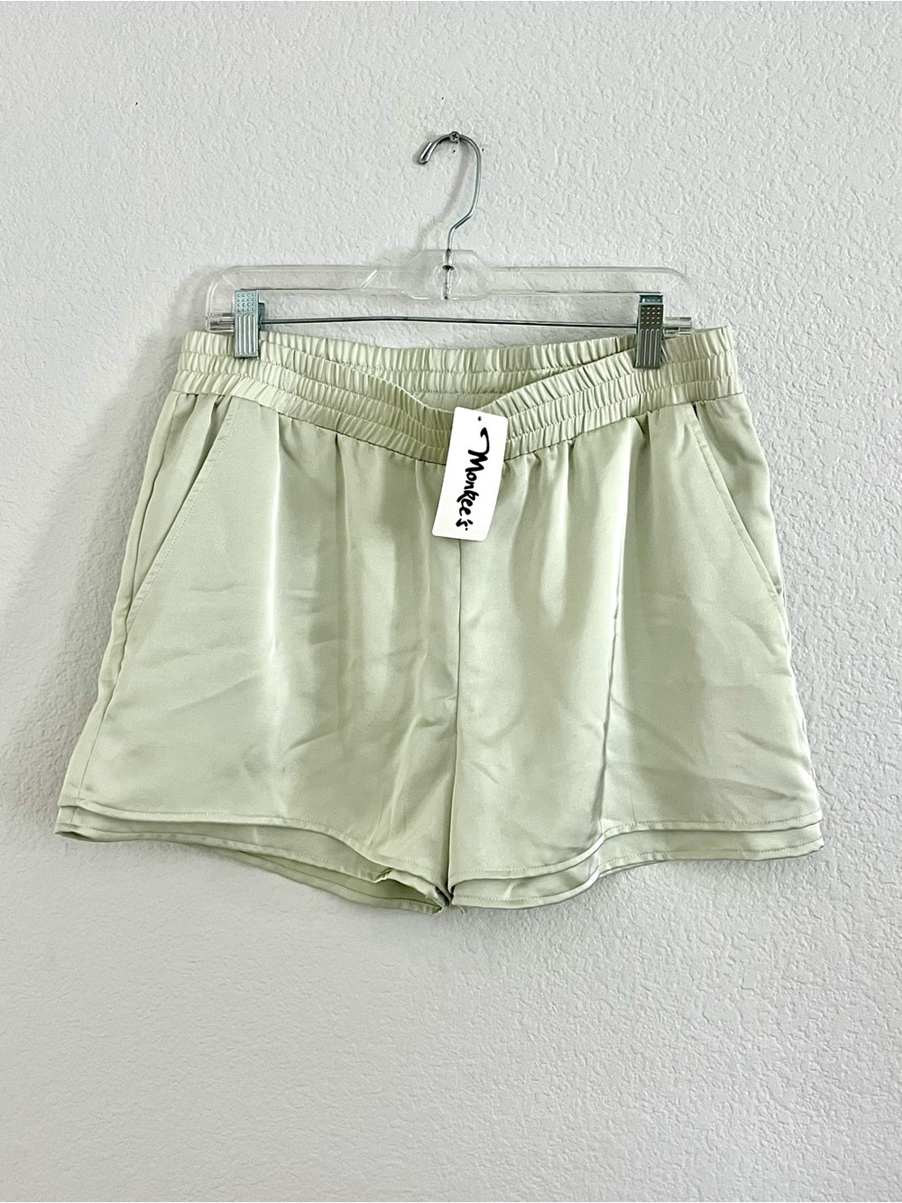 New Sedge Women's Light Sage Silky Pull-On Shorts